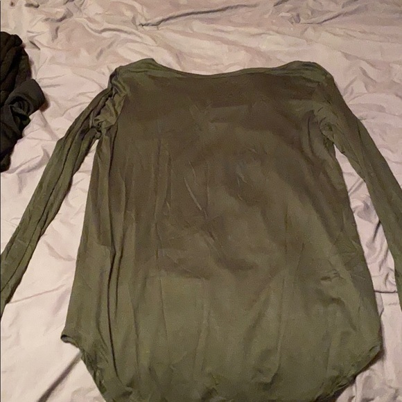 Long sleeve - Picture 2 of 2